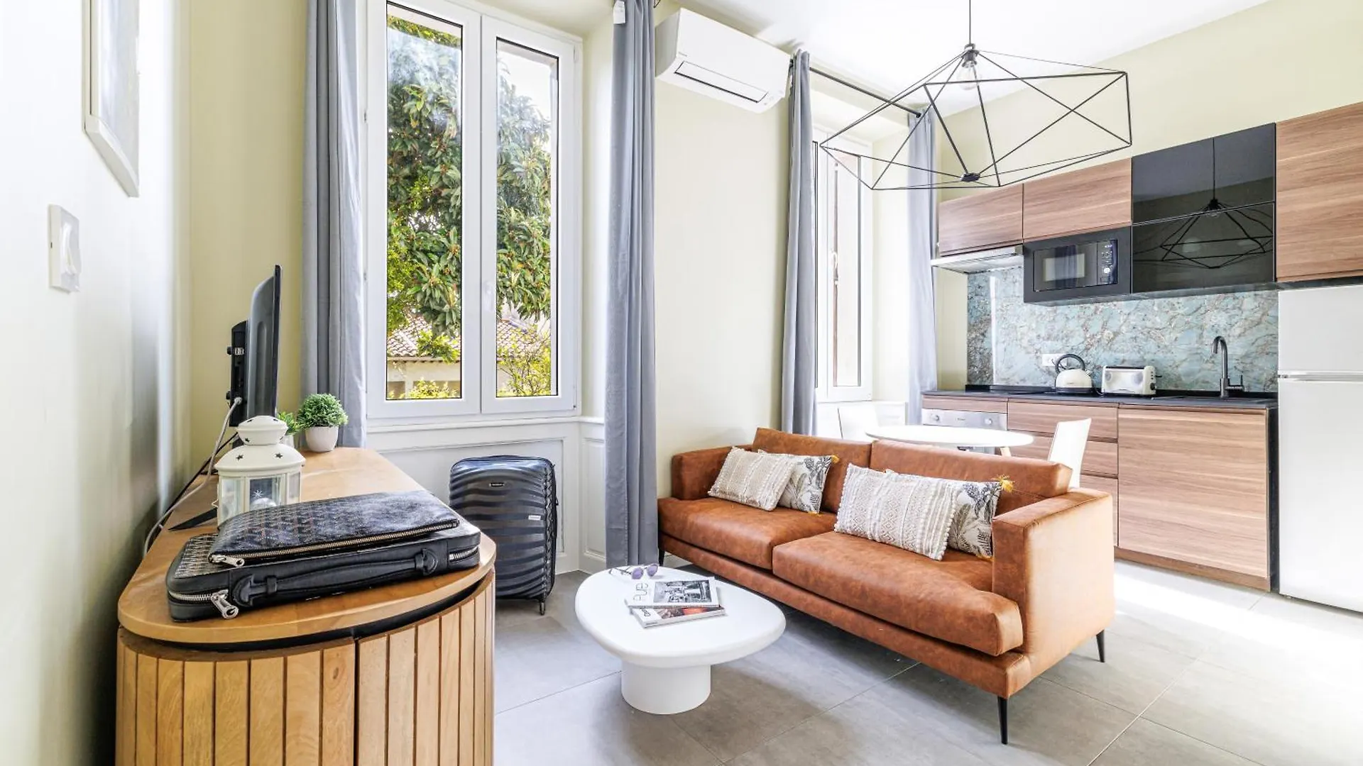 Appartement Lumiere Azureenne Villeneuve-Loubet France